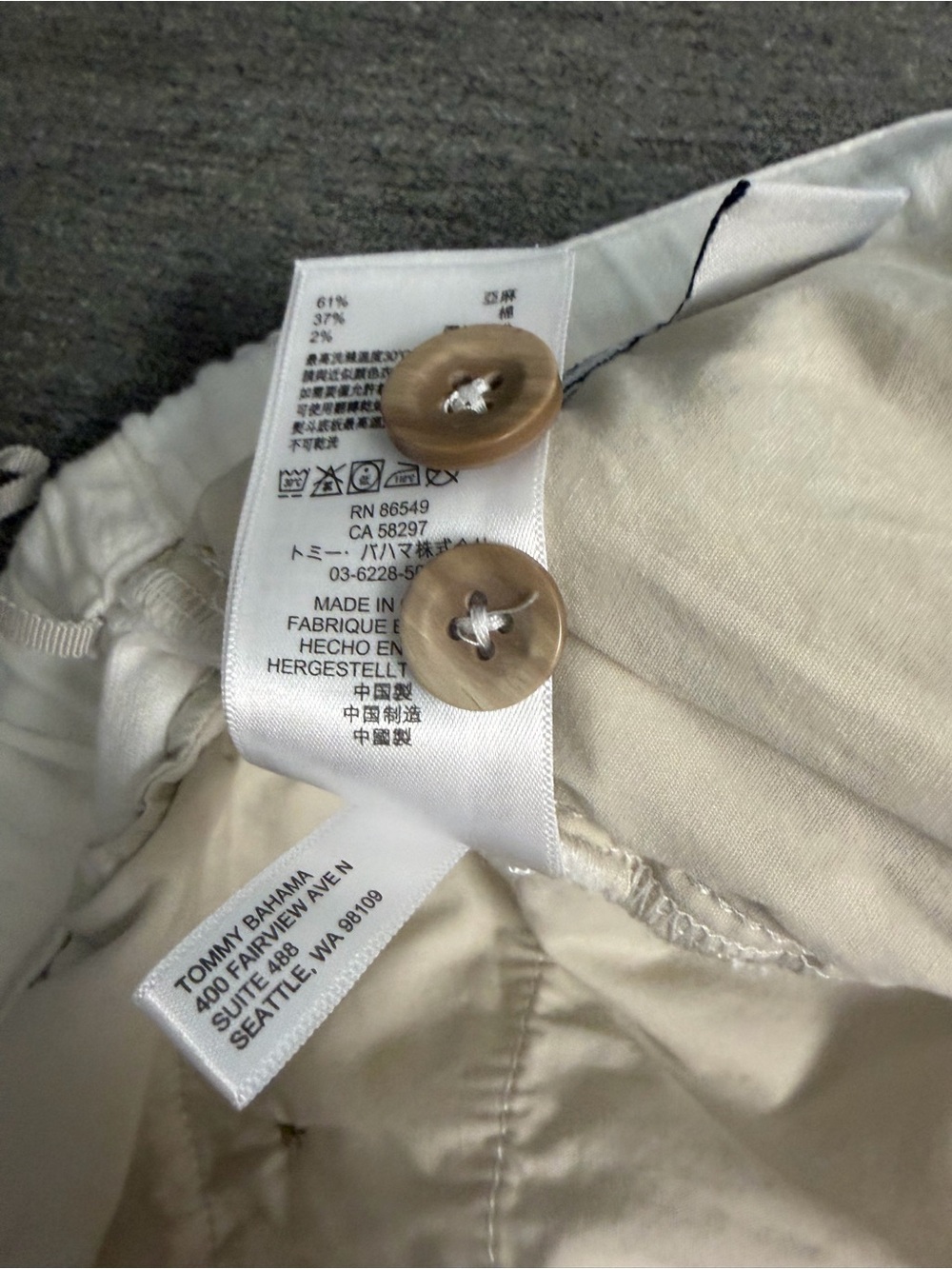 Men’s Tommy Bahama Size 2XLB White Linen-Blend Chinos with Elastic Waist - Picture 10 of 11
